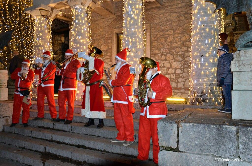 limena-glazba-trsat-djedovi-mrazovi-mirko-menalo